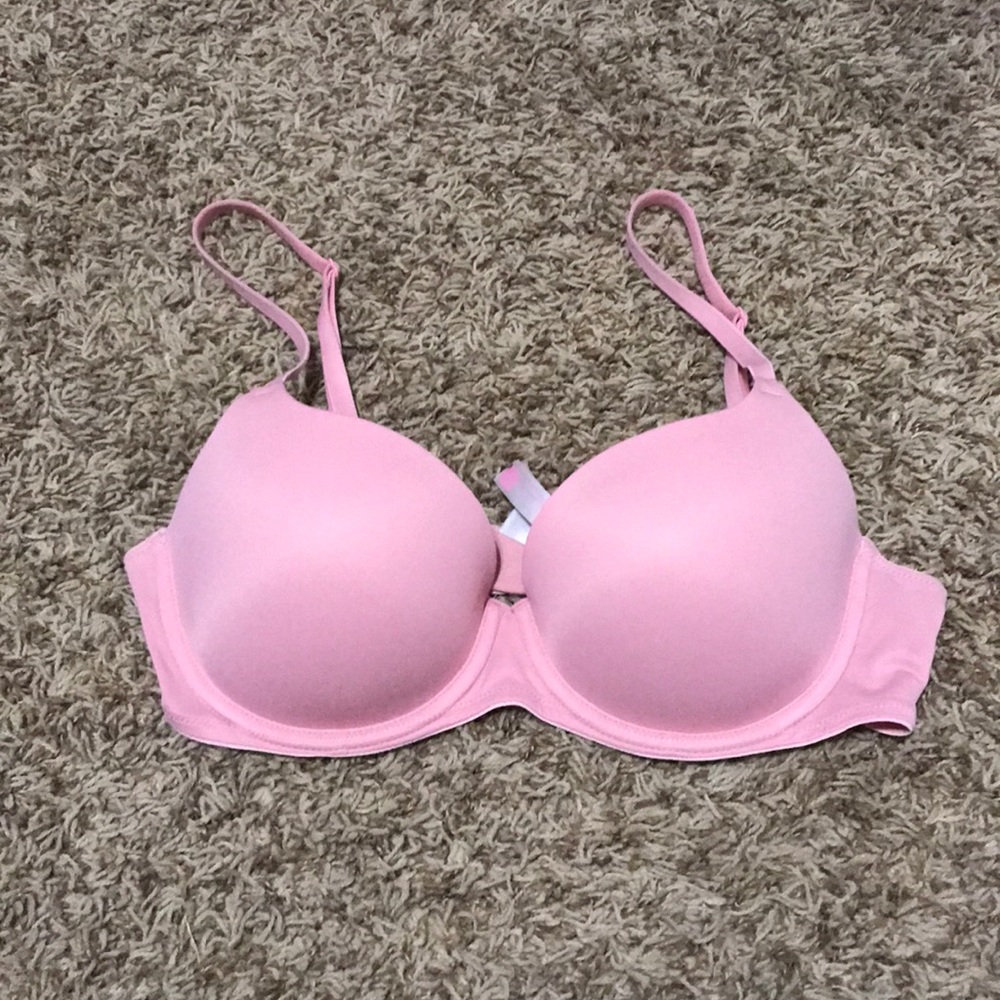PINK wear everywhere lightly lined bra